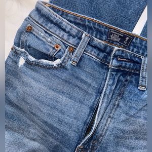 Abercrombie & Fitch Zoe Natural Rise Ankle Straight